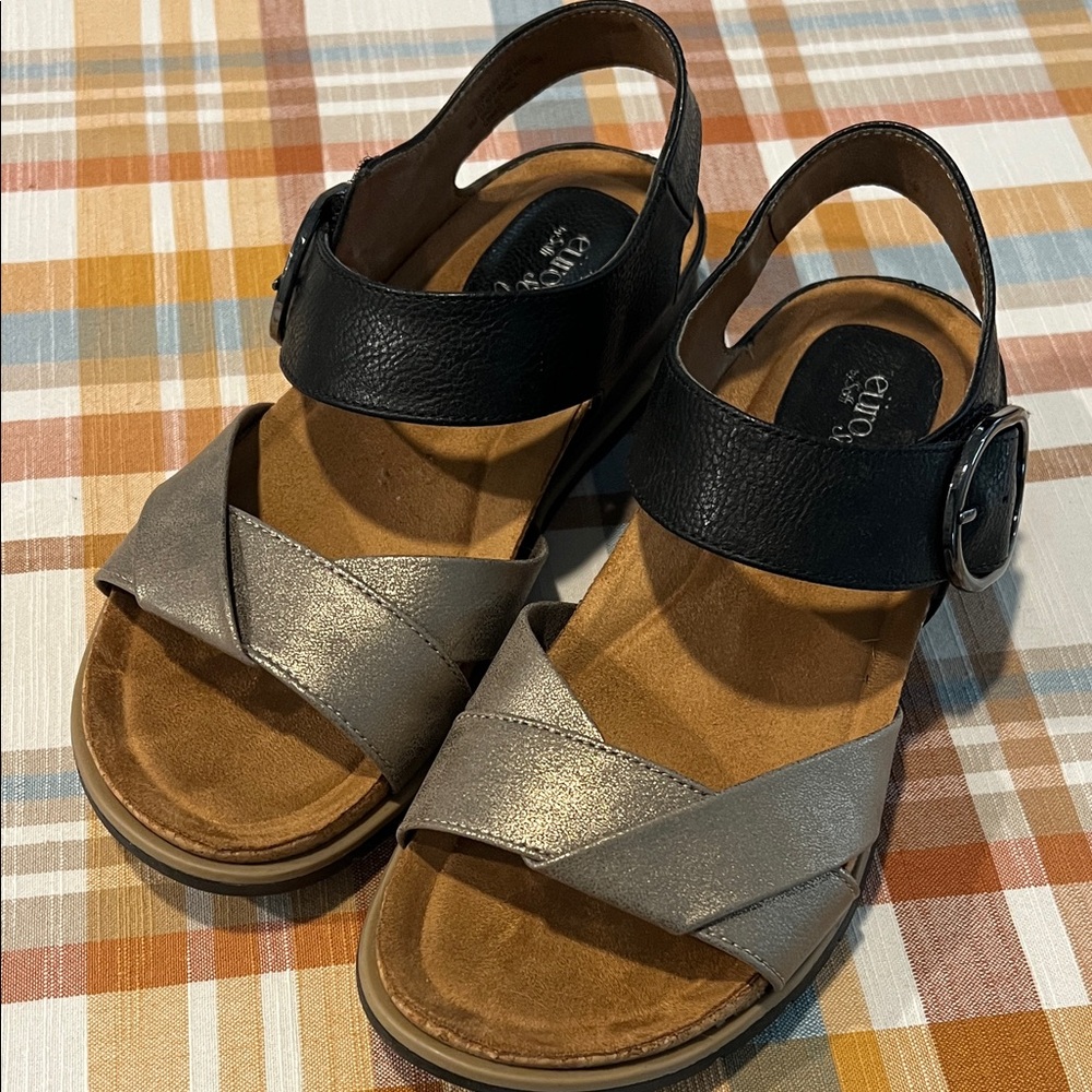 Eurosoft Galiana Two-Tone Comfort Sandals in Black and Metallic Taupe